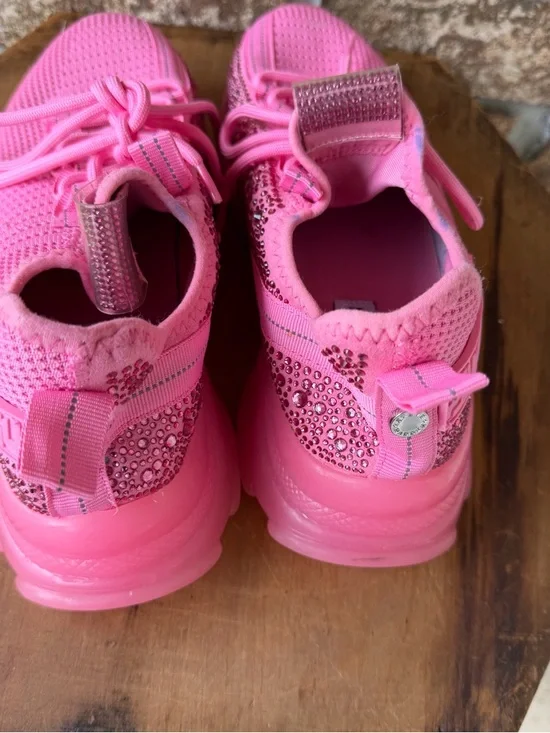 Steve Madden NY90 Sneakers Women’s Size 9.5 Pink Rhinestones Pre-Loved Good! - Picture 8 of 10